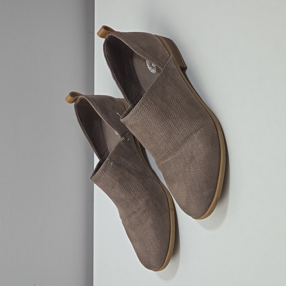 Dr. Scholl's Shoes - Dr. Scholl's Ruler Slip-on Taupe Loafer